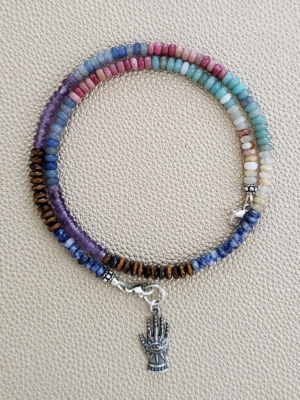 DESERT NIGHTS MINI-MINI GEMSTONE NECKLACE W/ EYE HAND--16"